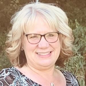 Meet your Posher, Traci